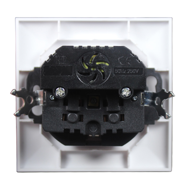 Yeni Duvar Elektronik Prizi 5V - Unique Electronics Gadgets incelemesi ve fiyatı